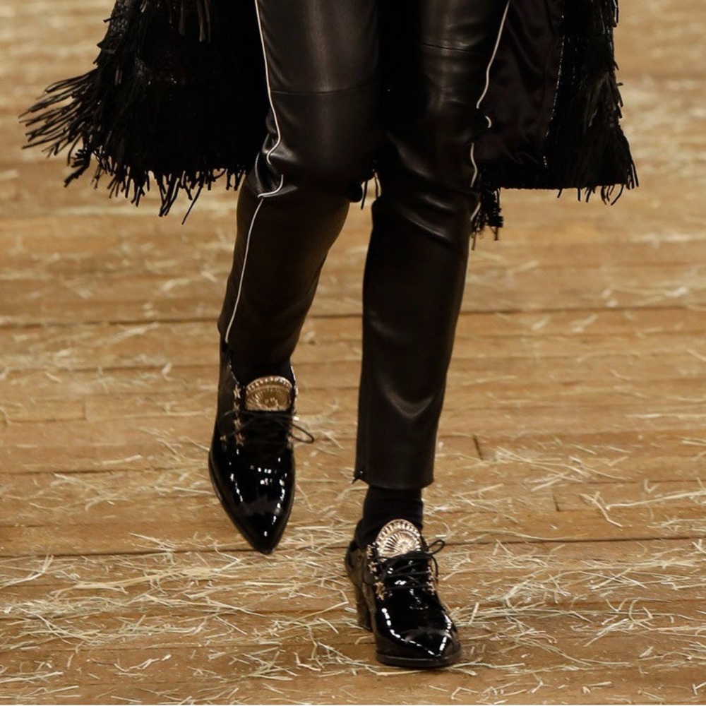 Chanel Pre-Fall 2014 Dallas collection Oxfords (39) by Karl Lagerfeld